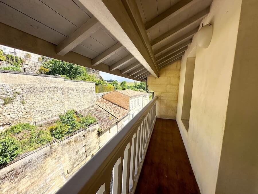 Maison de Charme en Location au Cœur de Saint-Émilion, chateau monlot 1 Maison de Charme en Location au Cœur de Saint-Émilion, chateau monlot