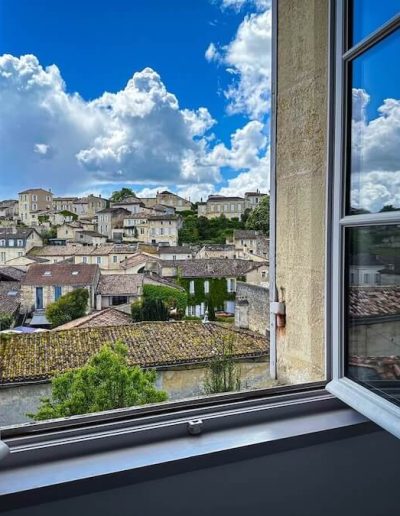 Maison de Charme en Location au Cœur de Saint-Émilion, chateau monlot